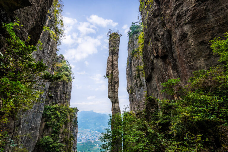 Sun Qingsheng - Standing-peaks